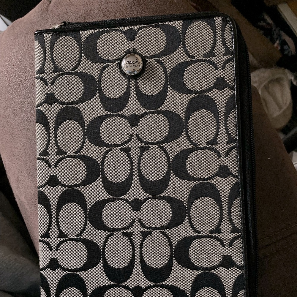 Coach 7” tablet holder S/G E-reader Black